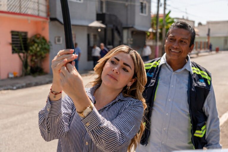 Maryjose Gamboa verificó el retiro de cables en desuso en un recorrido sorpresa
