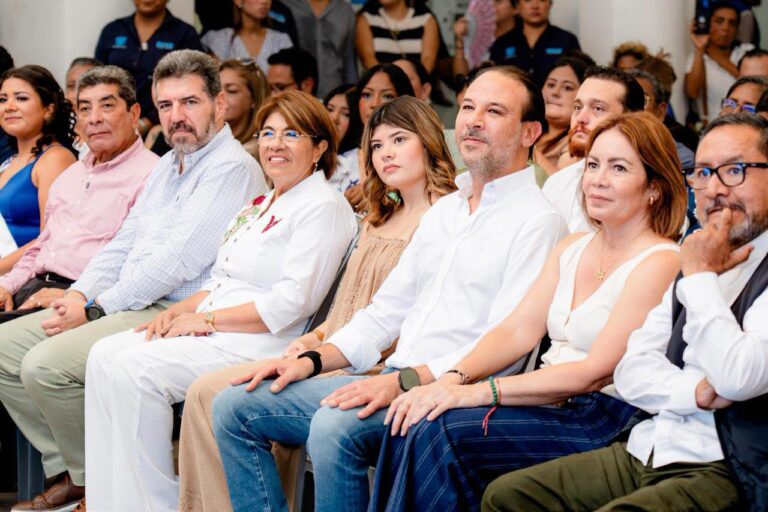 Alcaldesa Maryjose Gamboa presentó el programa y elenco artístico para las Fiestas de Santa Ana 2026