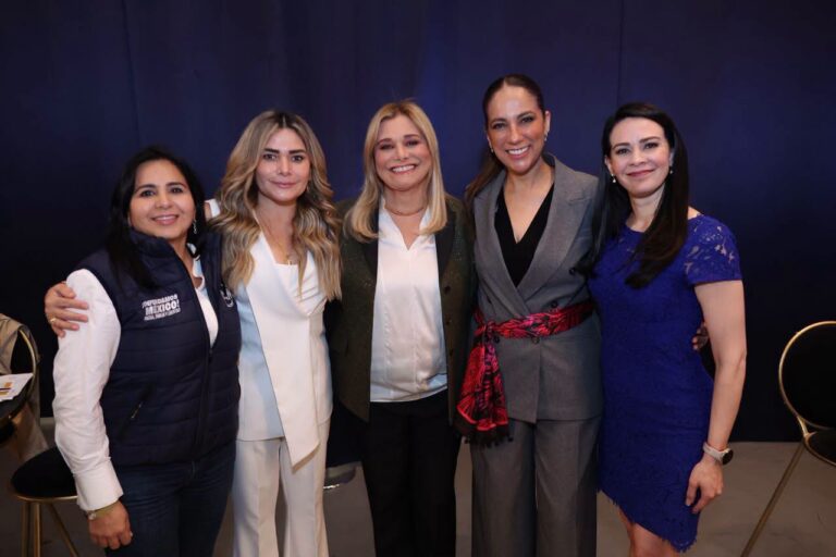La alcaldesa de Boca del Río, Maryjose Gamboa Torales, participó en la presentación oficial del proyecto “Soluciones para México”
