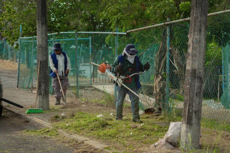 Alcaldesa Maryjose Gamboa recupera espacios públicos y deportivos