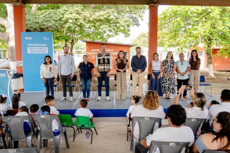 La Presidenta Municipal, Maryjose Gamboa Torales, presentó las primeras obras del programa “Boca por la Educación”