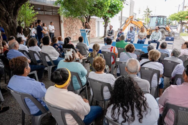 Maryjose Gamboa Torales dio el banderazo de inicio a dos obras más en beneficio de las familias boqueñas