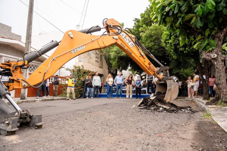Maryjose Gamboa Torales dio el banderazo de inicio a dos obras más en beneficio de las familias boqueñas
